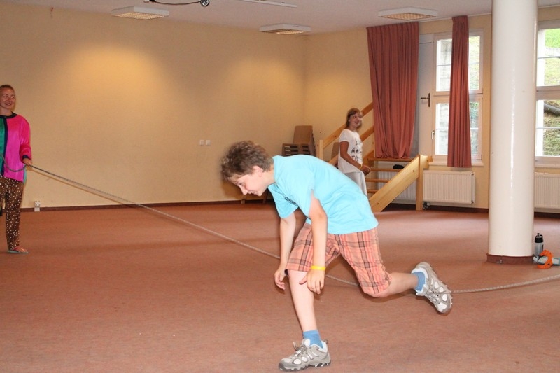 Village Camps International Summer Camp Leysin, Switzerland 2025-08-09 https://www.villagecamps.com/journals_admin/images/698-34-yellowevening (49).jpg